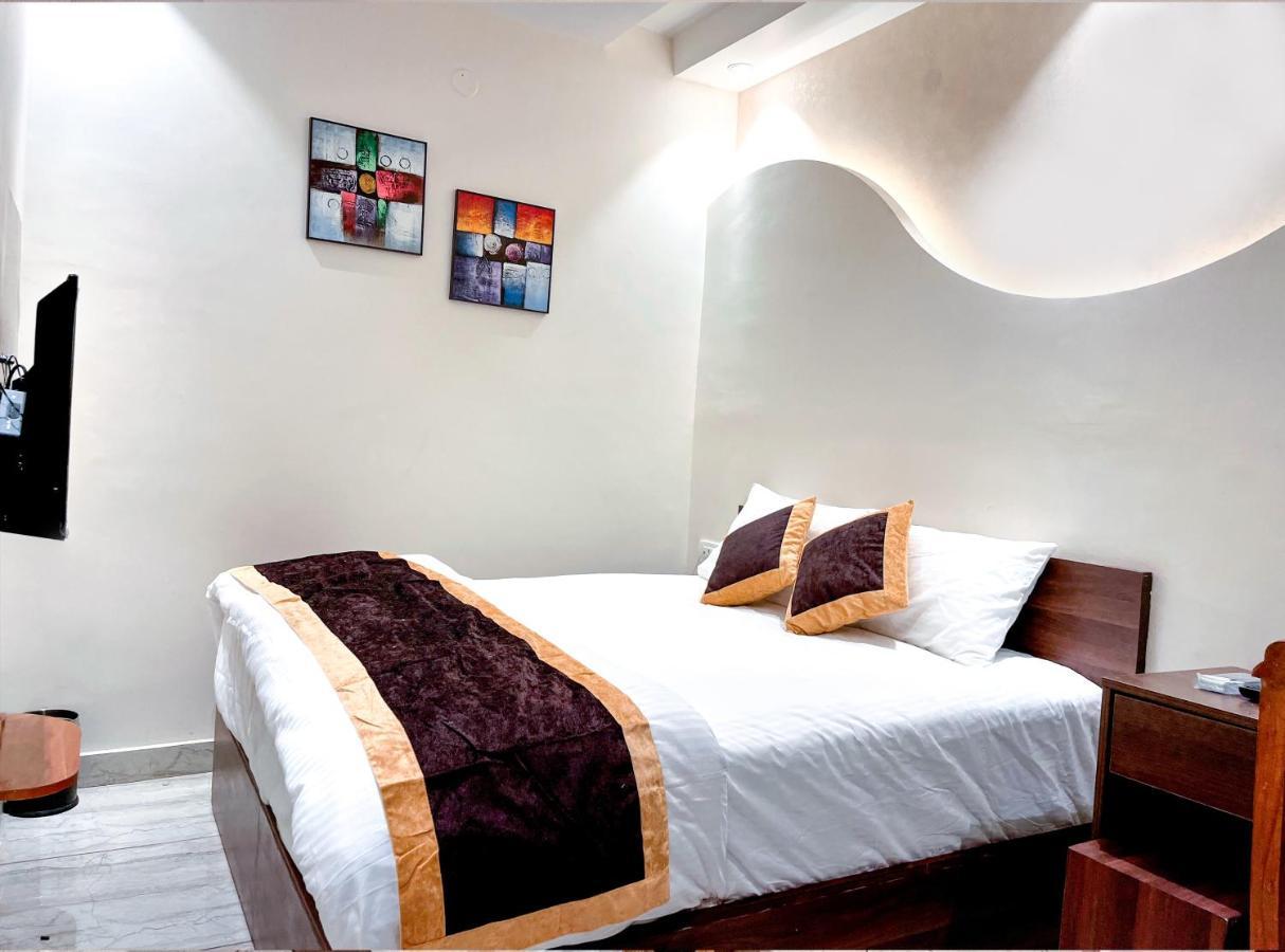 Hotel Joylife- Chottu Ram Chowk Rohtak Haryana 외부 사진